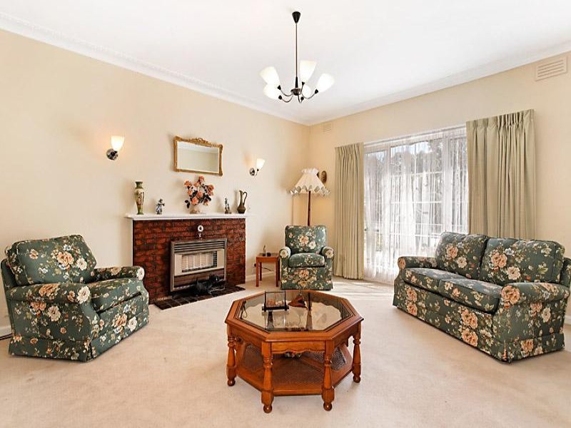 12 Costello Street, Mont Albert North image 3