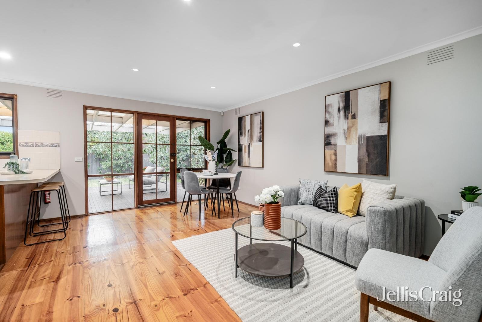 12 Coventry Street, Burwood East image 3