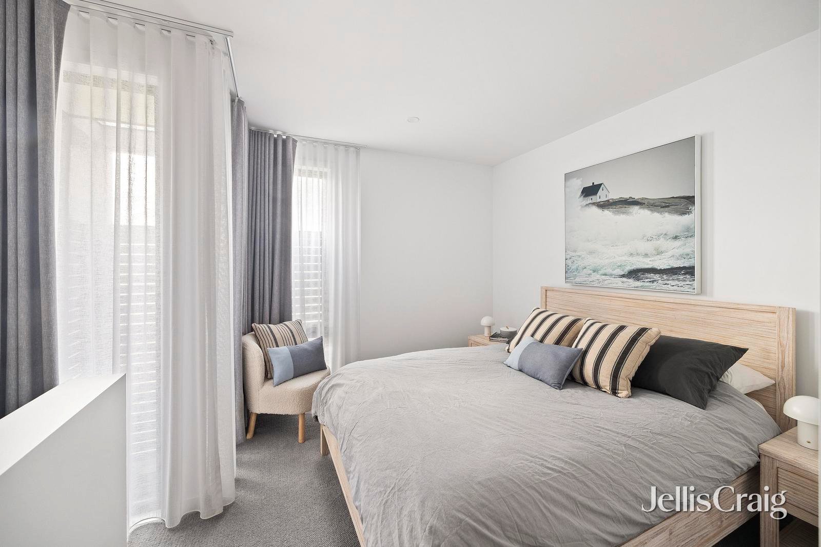 1/2 Crawford Street, Newport image 10