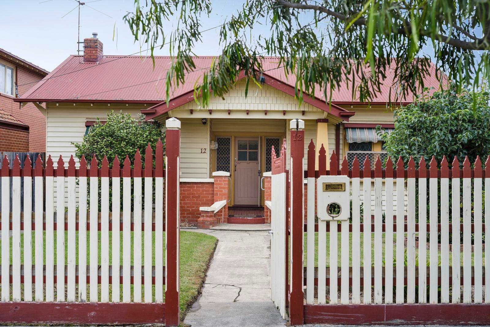 12 Crispe Street, Reservoir VIC 3073