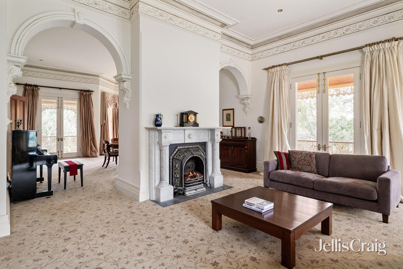 12 Culla Hill, Eltham image 13