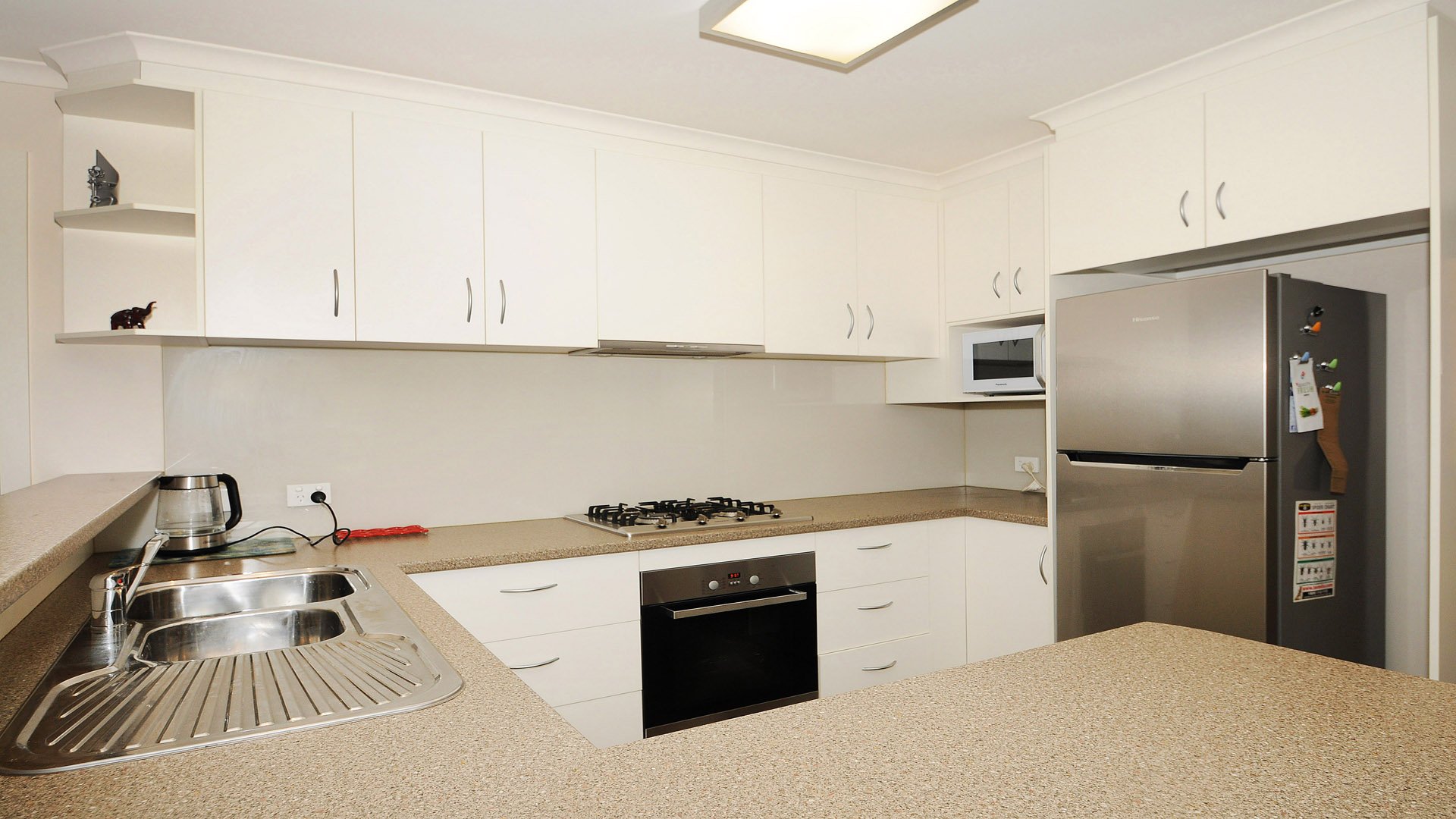 Property Gallery Thumbnail 3