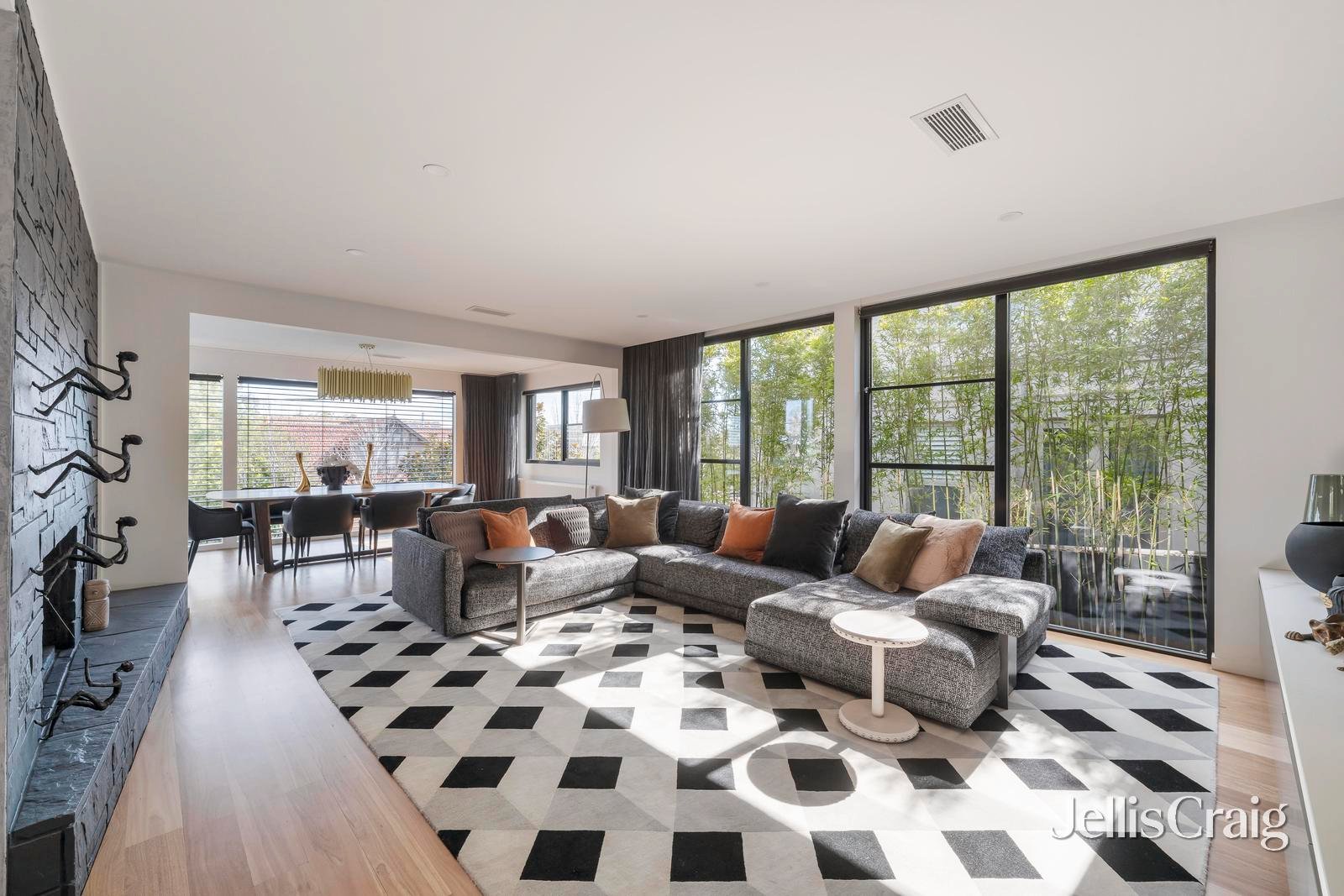 12 Davis Street, Kew image 4
