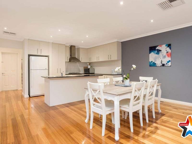 1/2 Denman Street, Kilsyth image 4
