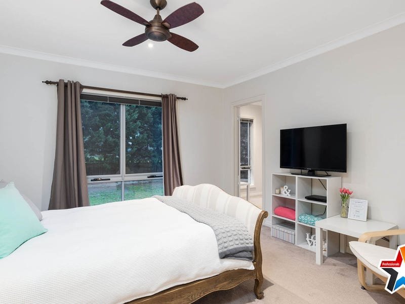 1/2 Denman Street, Kilsyth image 11