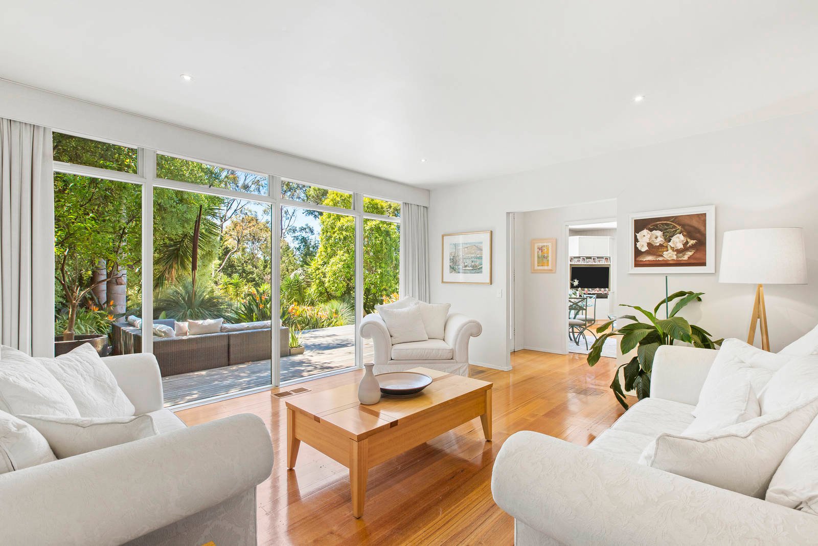 Property Gallery Thumbnail 3