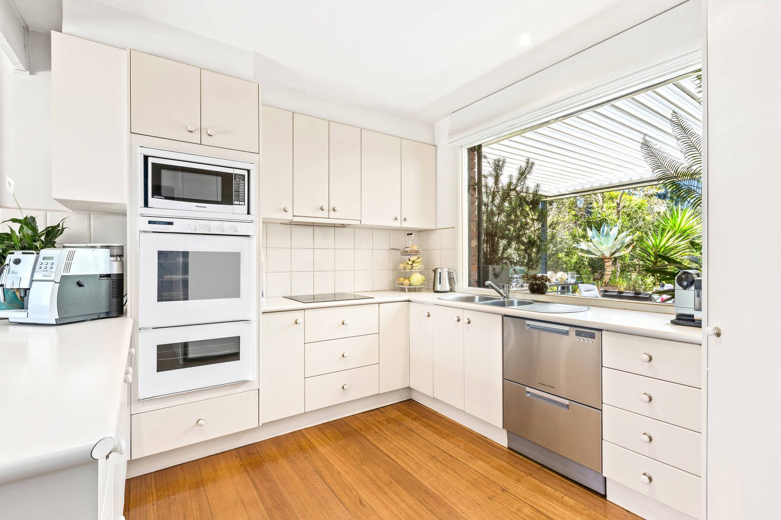Property Gallery Thumbnail 6