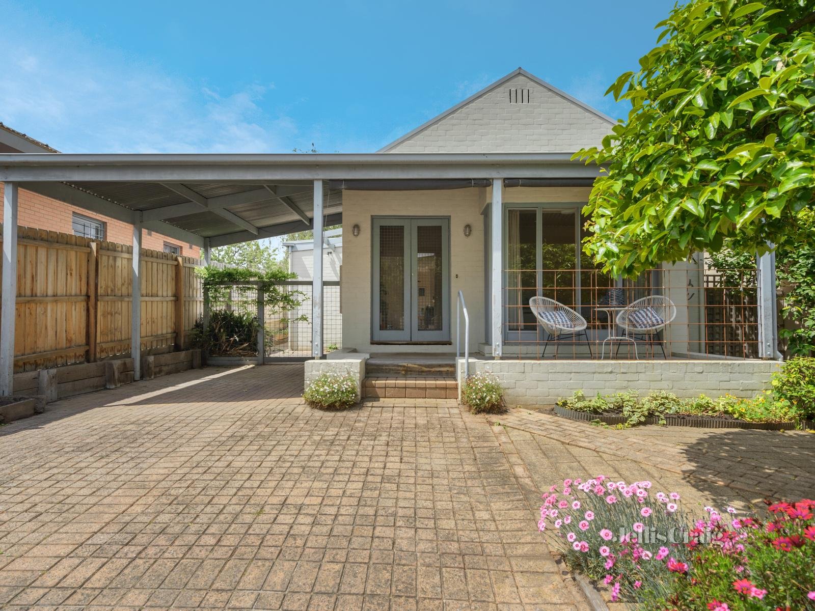 12 Derrick Street, Kew image 1