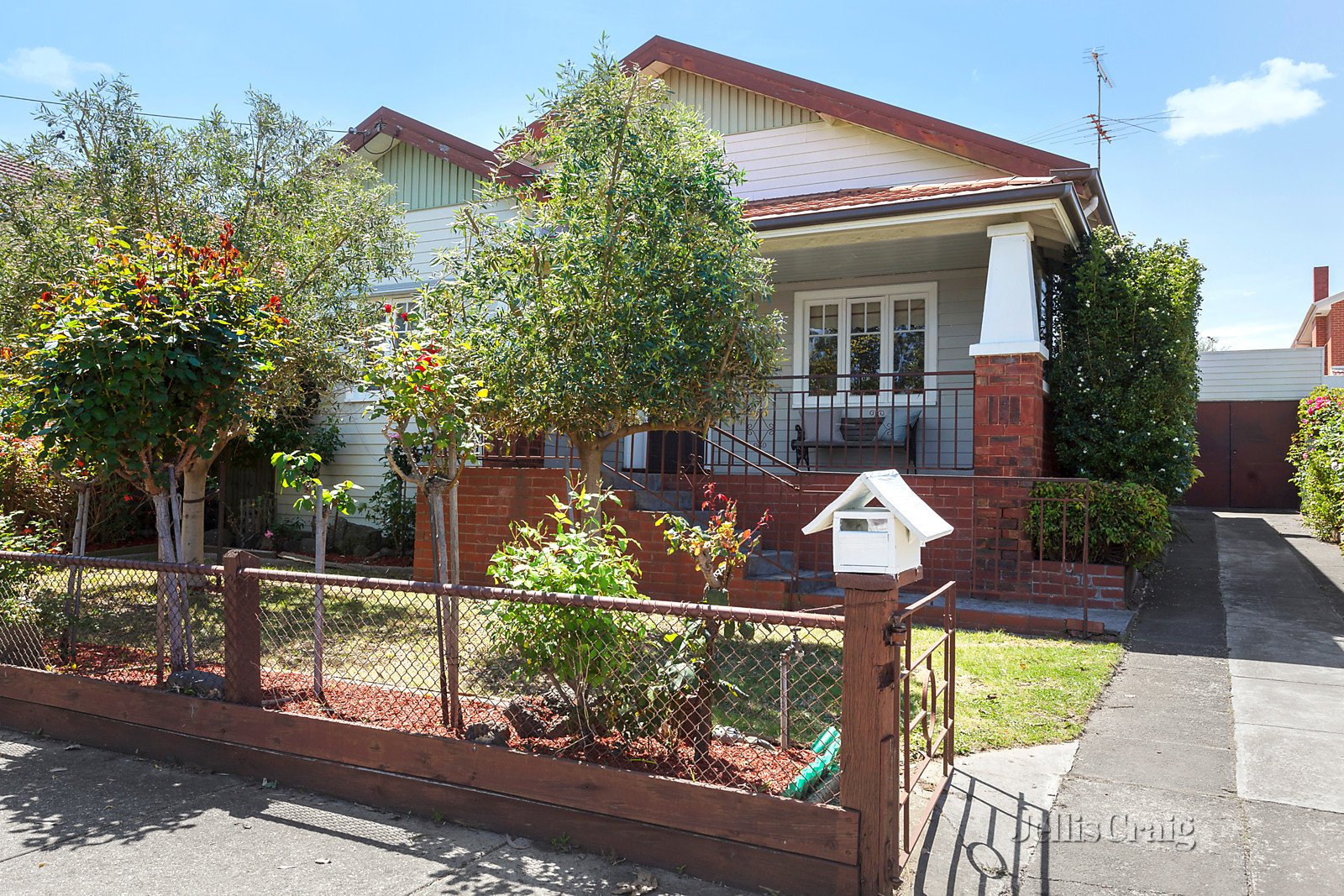 12 Devon Avenue, Coburg image 1