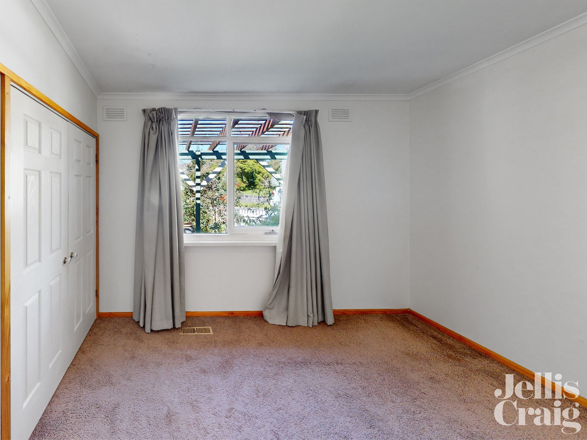 12 Devon Drive, Blackburn&nbsp;North image 7