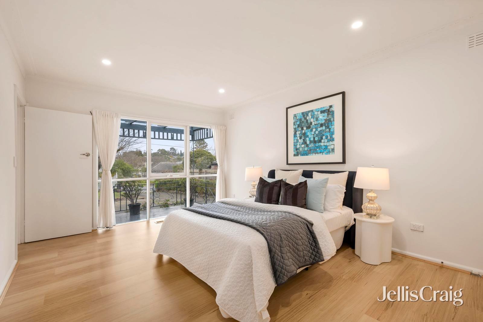12 Diane Crescent, Mooroolbark image 9