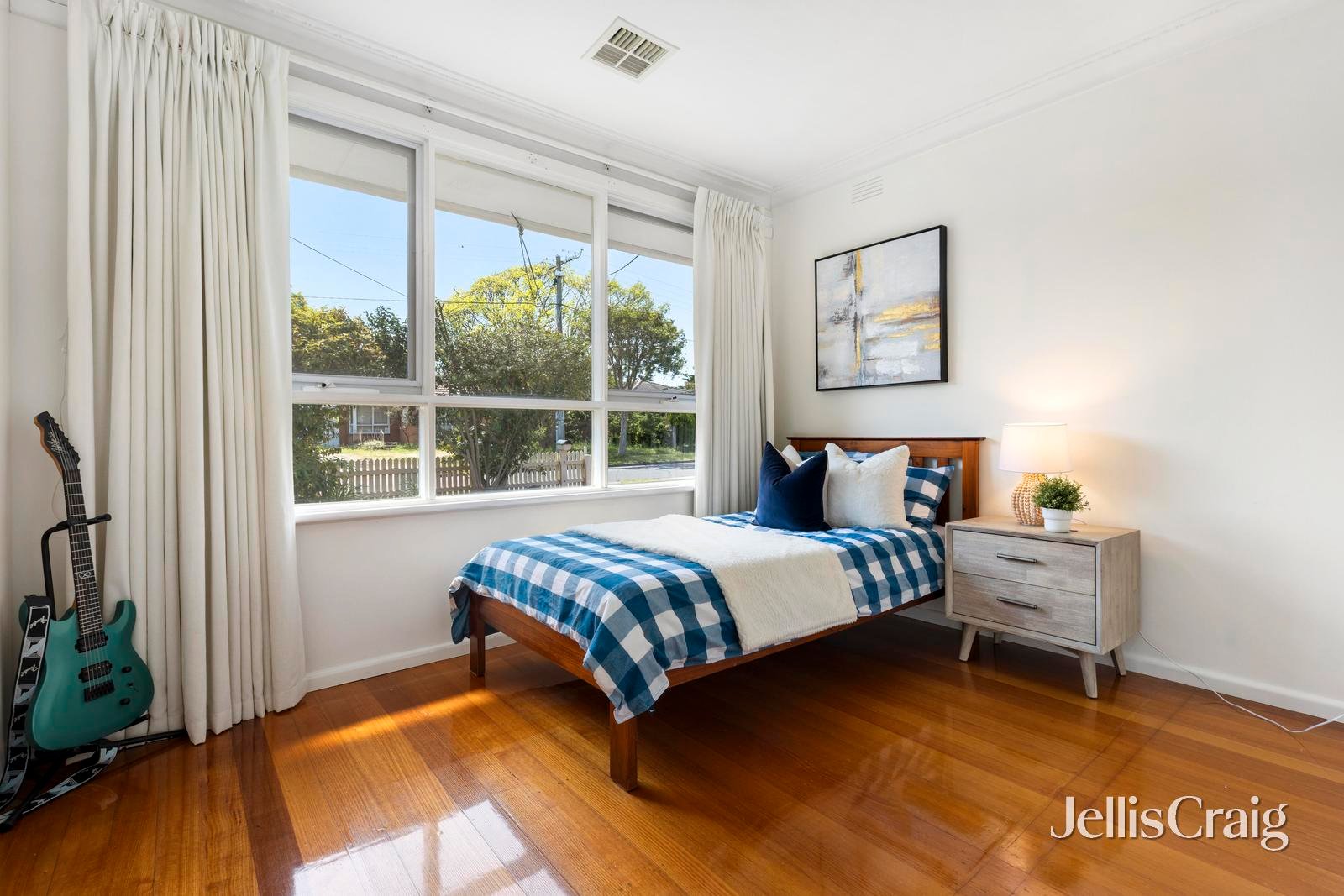 12 Diosma Drive, Glen&nbsp;Waverley image 12