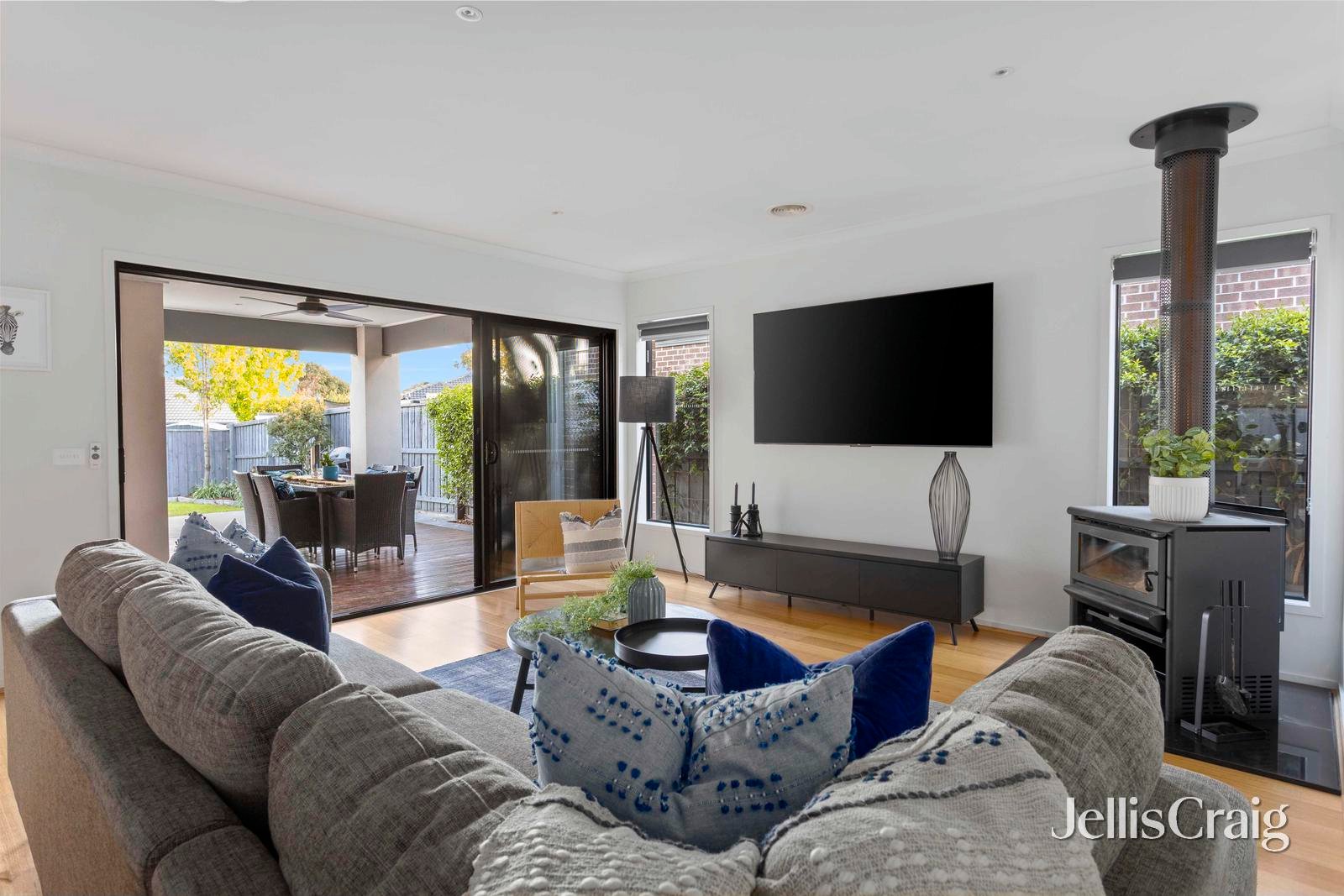 12 Dock Road, Doreen image 4