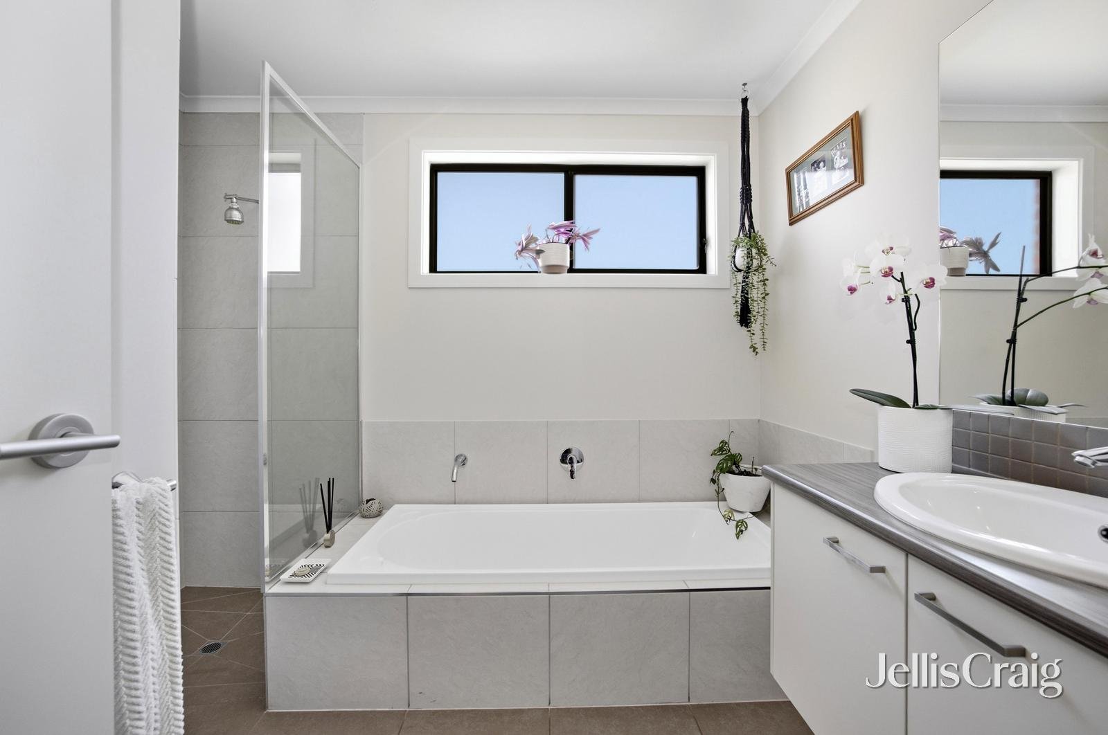 12 Dromana Street, Alfredton image 11