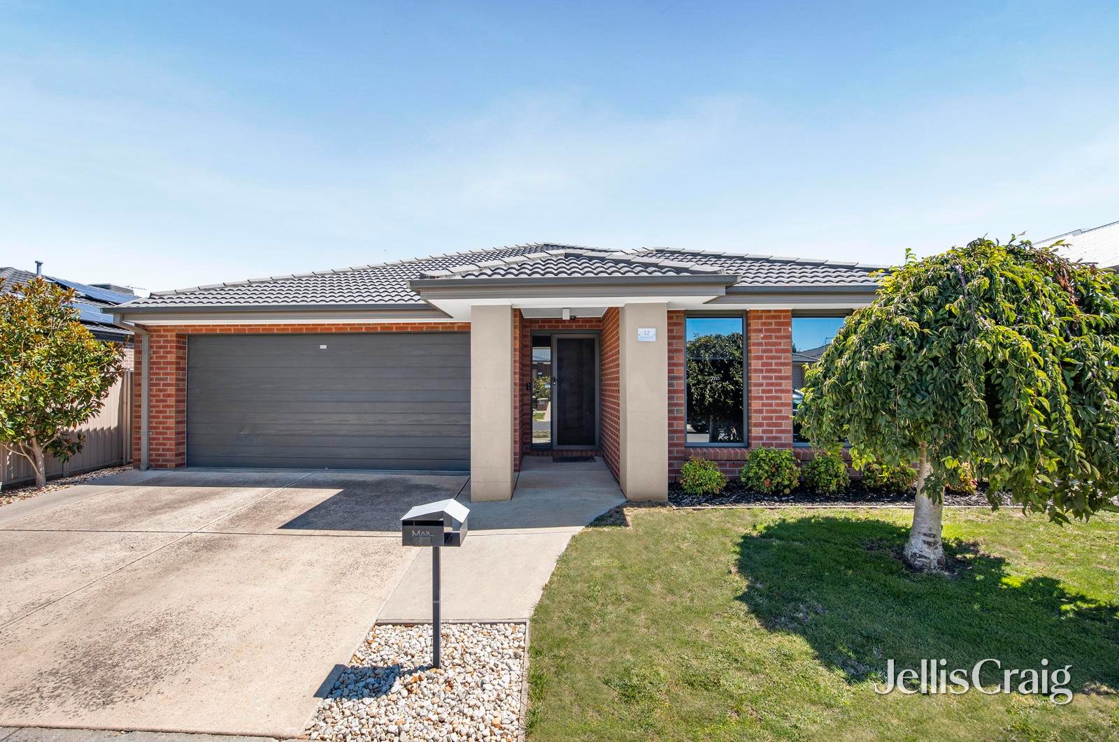 12 Dromana Street, Alfredton image 1
