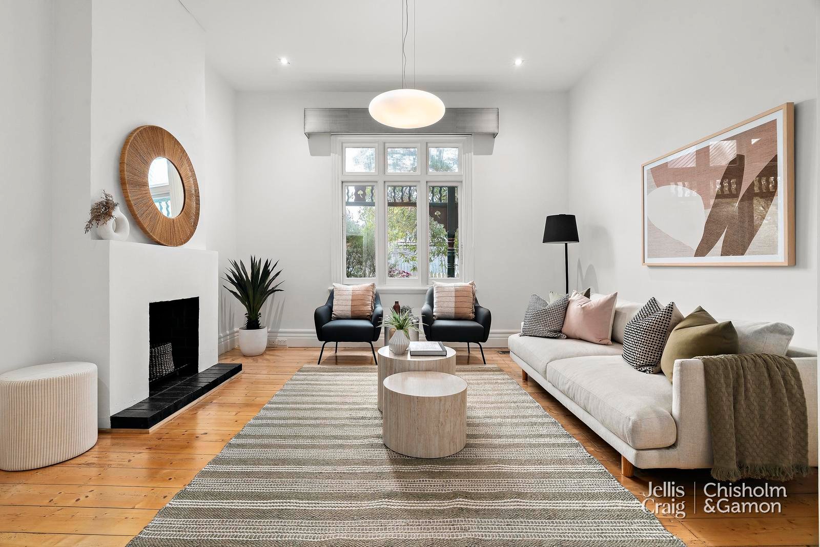 12 Dryden Street, Elwood image 2