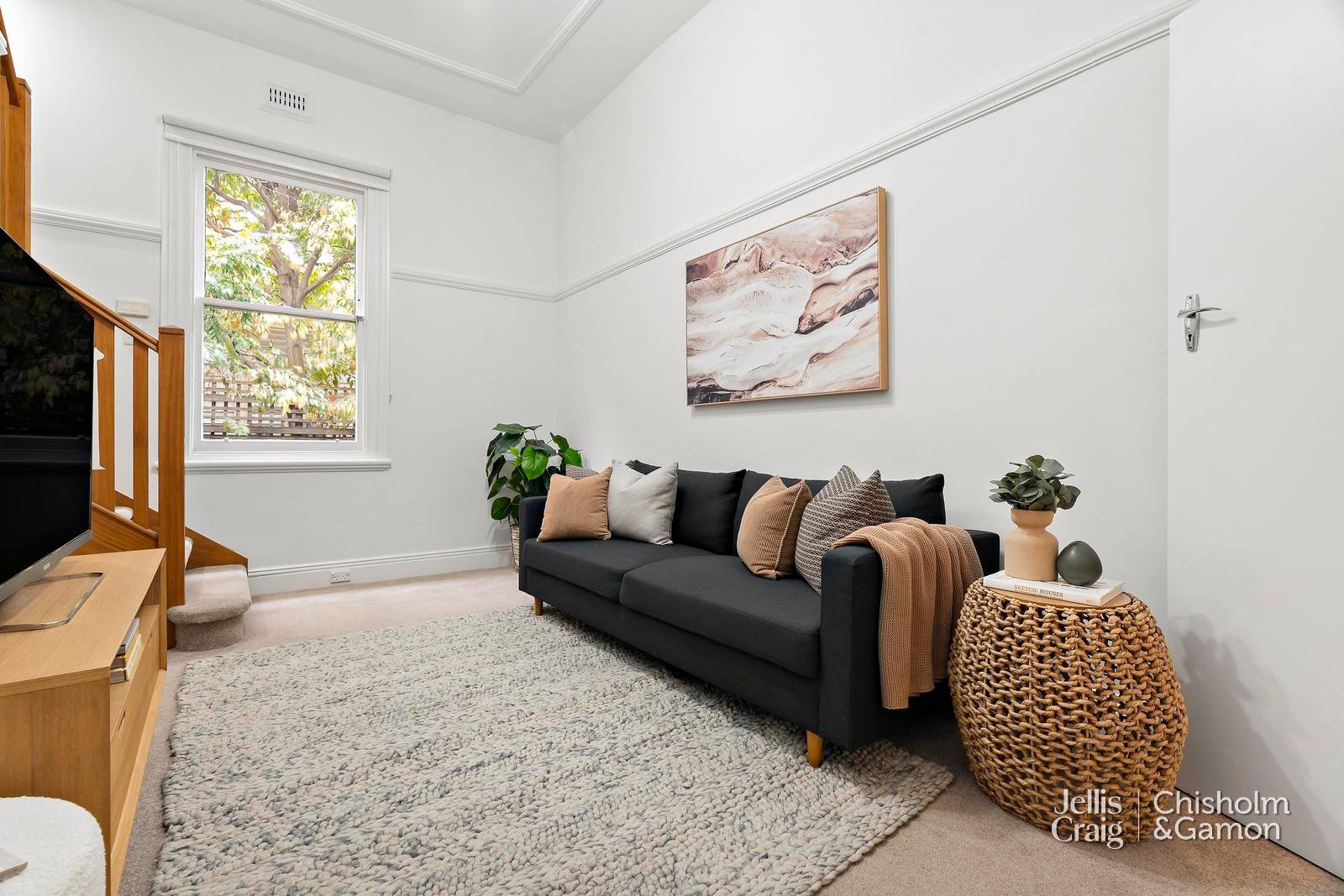 12 Dryden Street, Elwood image 5