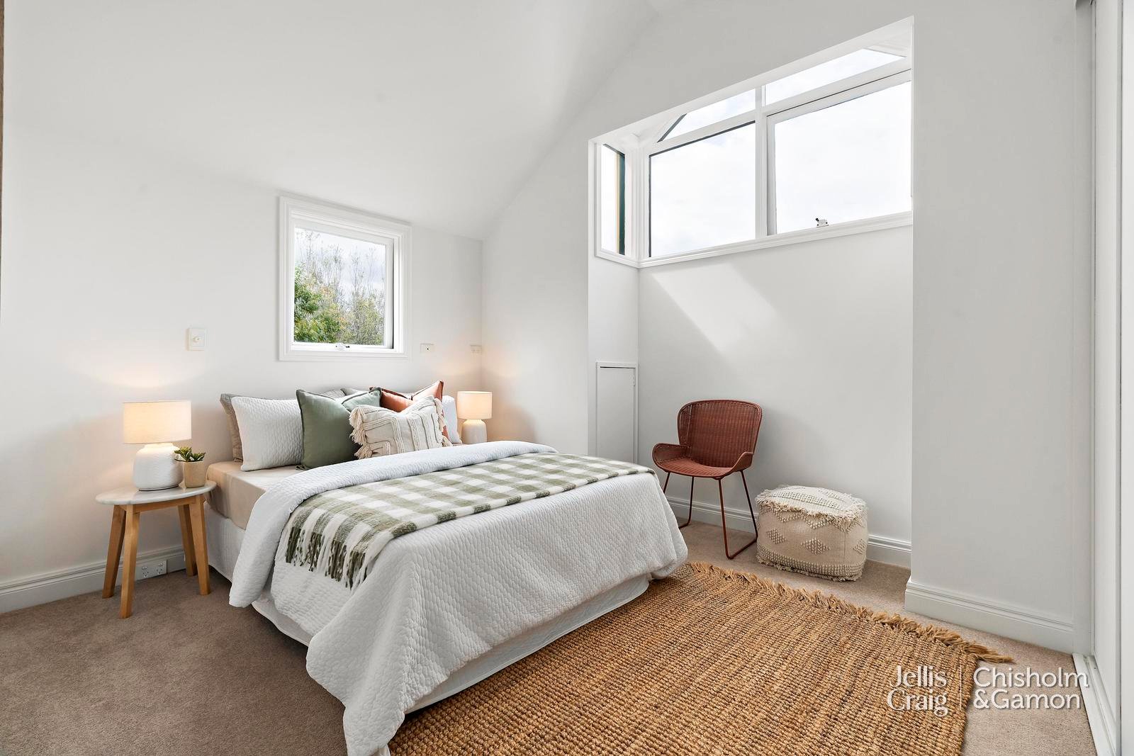 12 Dryden Street, Elwood image 9