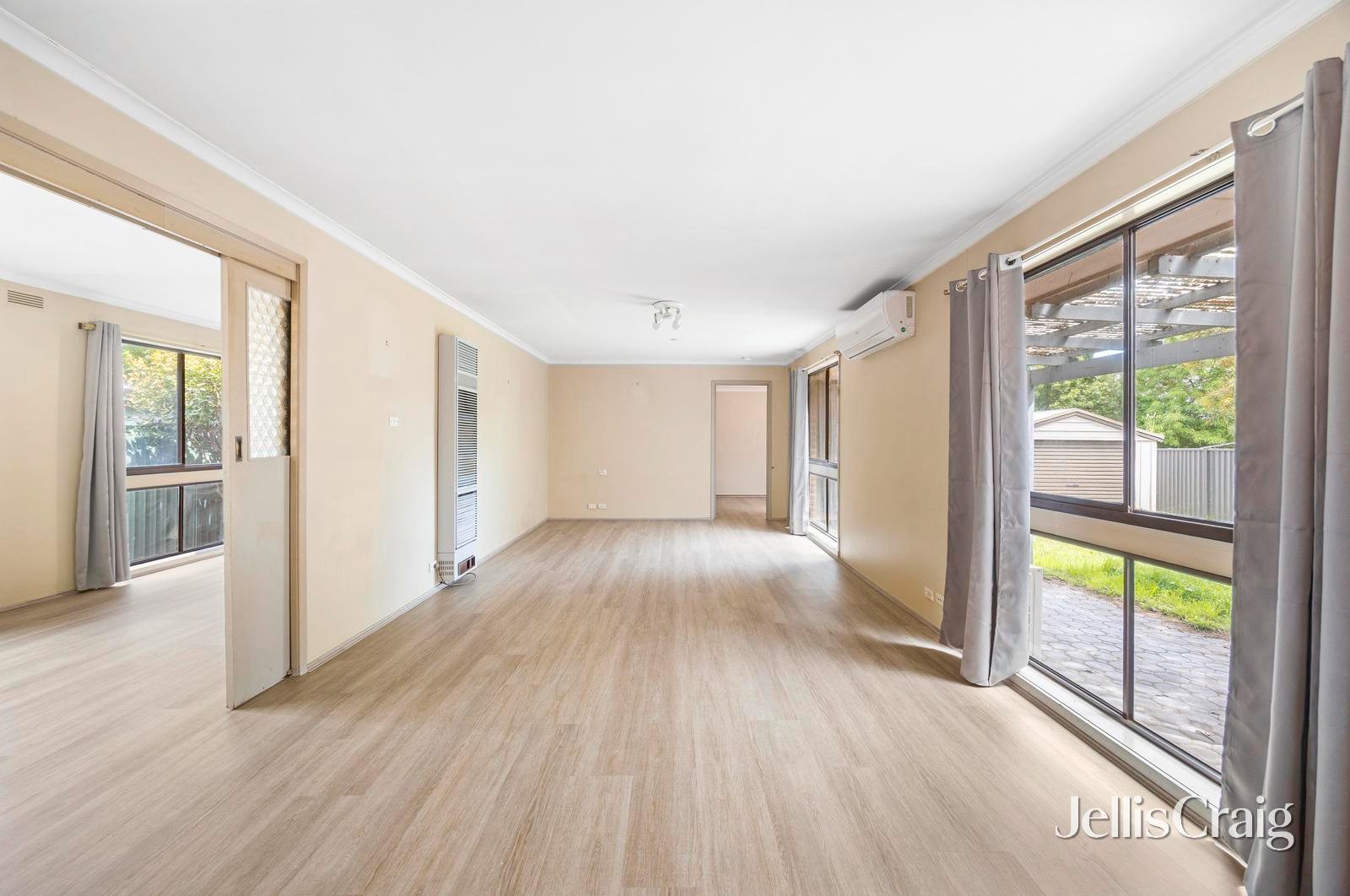 12 Ealing Avenue, Wendouree image 2