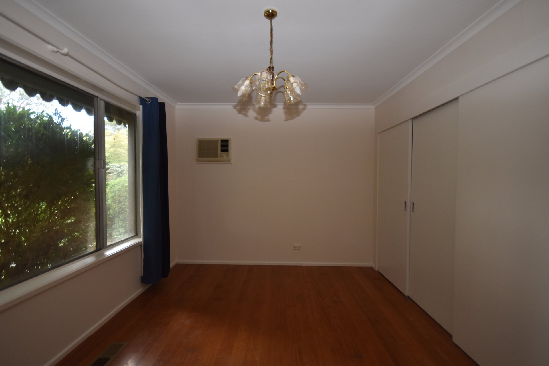 12 Edith Avenue, Croydon image 4