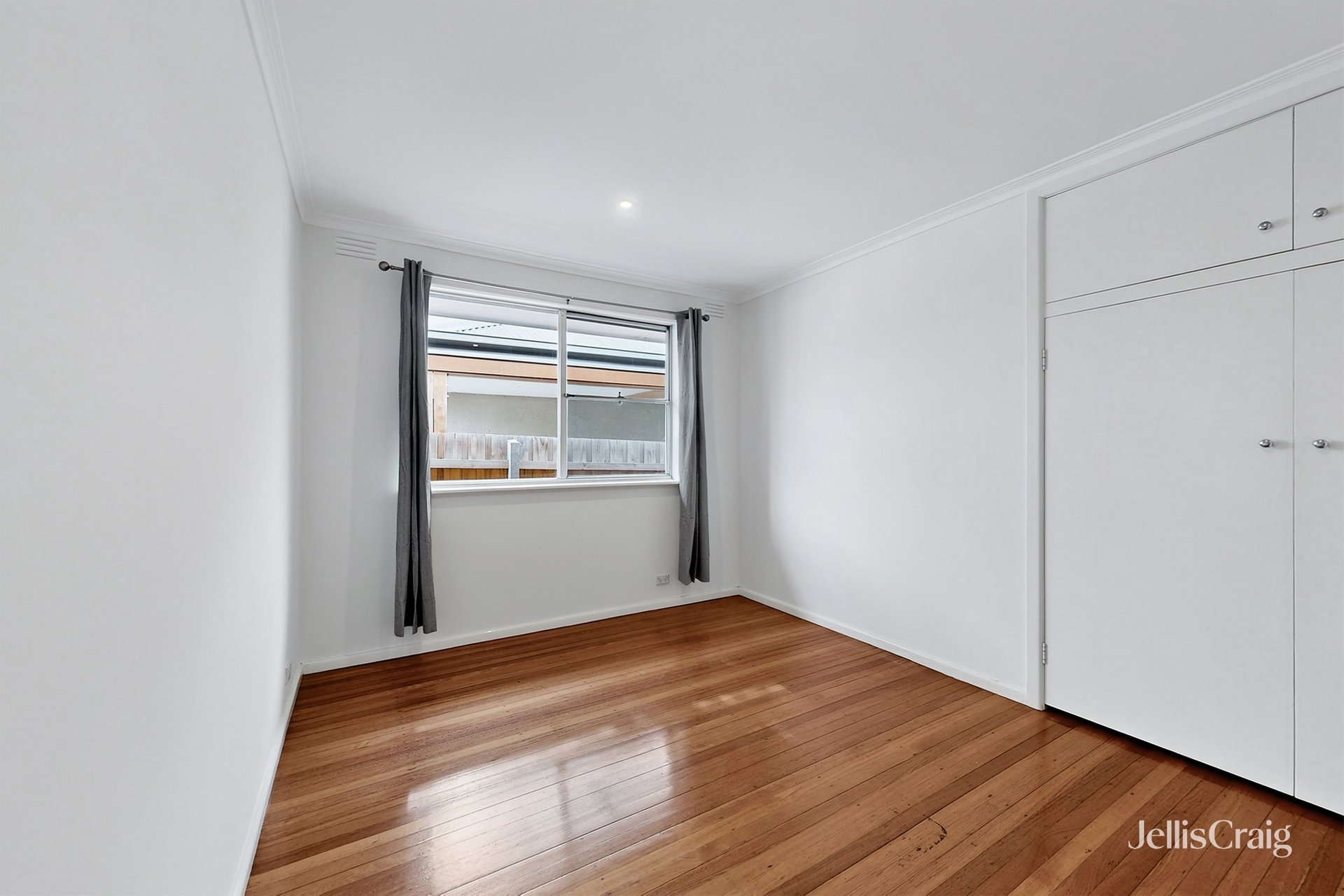 12 Edith Court, Bentleigh East image 5