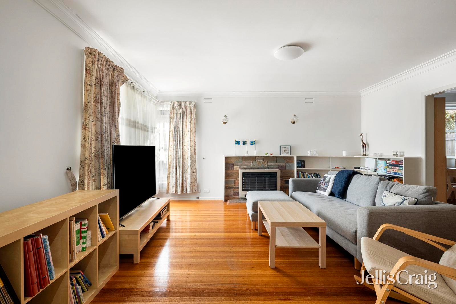 12 Edith Court, Bentleigh&nbsp;East image 2