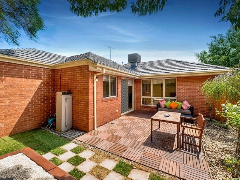 1/2 Efron Court, Box Hill North image 9