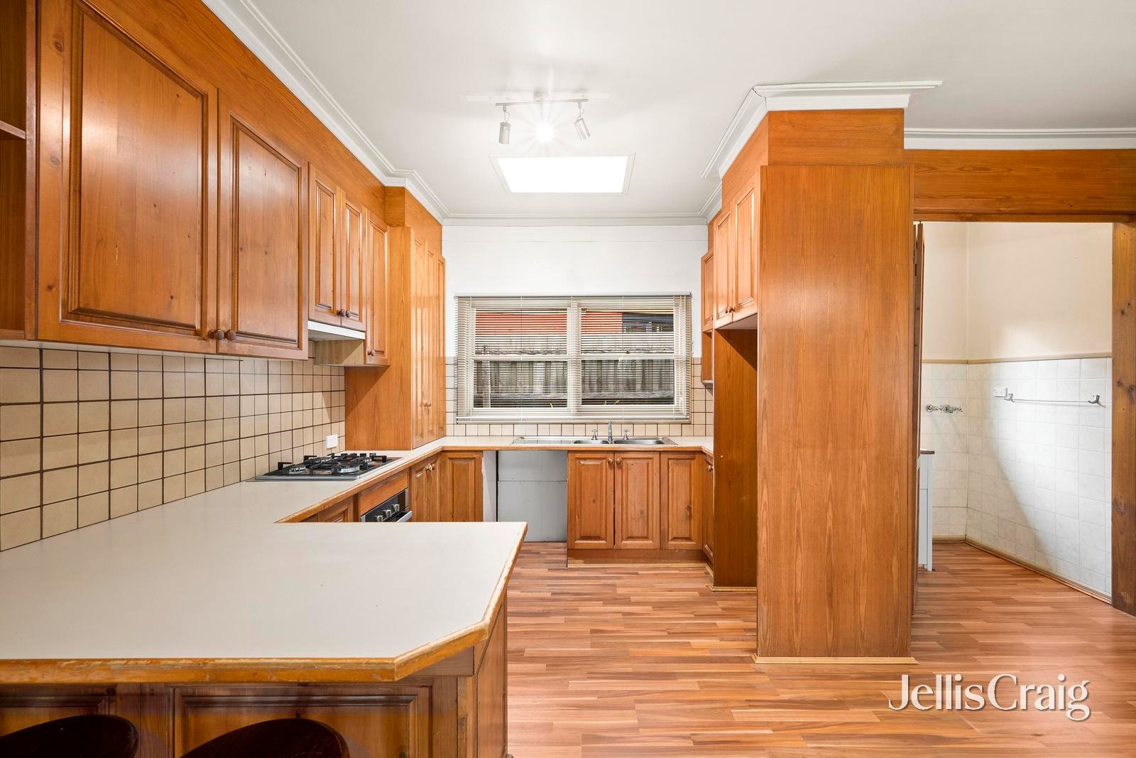 12 Elizabeth Street, Croydon image 3