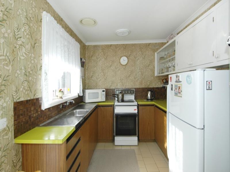 1/2 Elizabeth Street, St Albans Park image 3