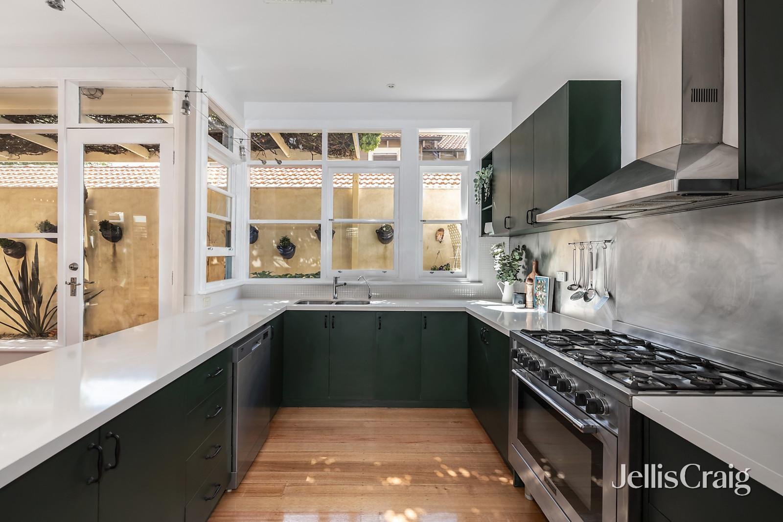 12 Elliott Street, Ascot&nbsp;Vale image 3