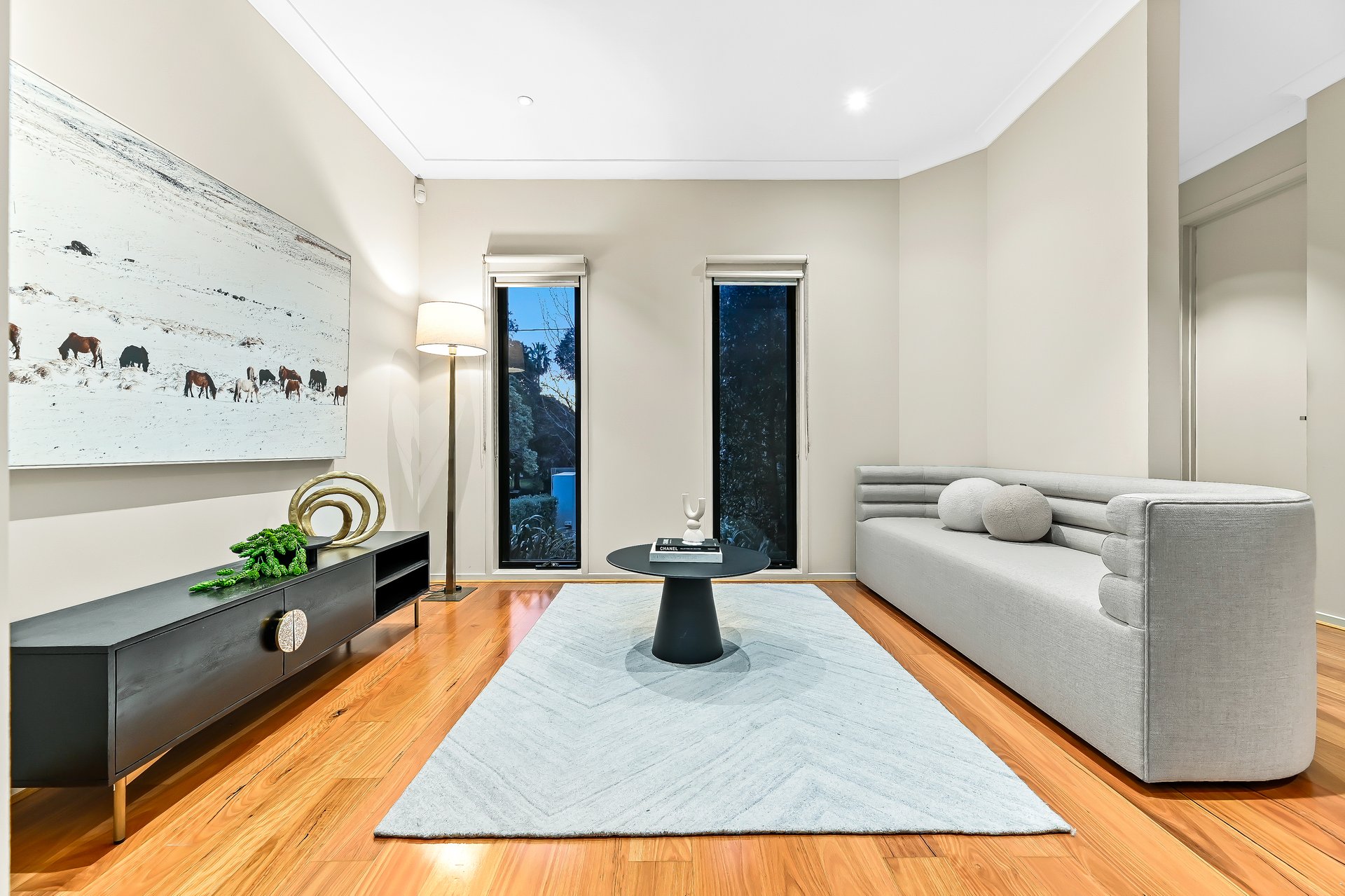 1/2 Elm Grove, Mount Waverley image 3