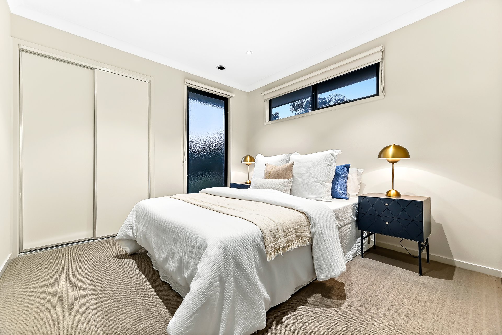 1/2 Elm Grove, Mount Waverley image 13