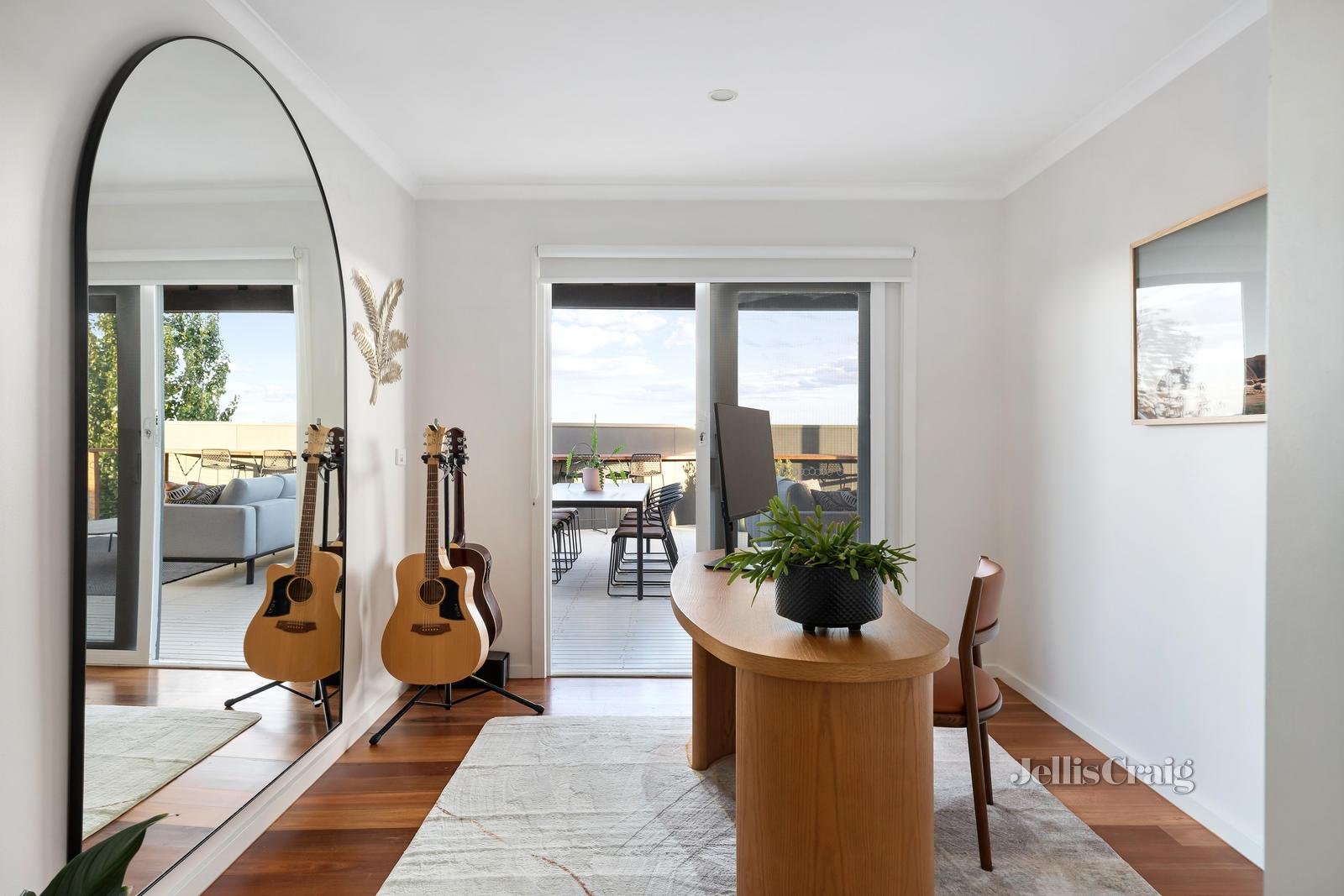 12 Elmwood Rise, Eltham North image 7