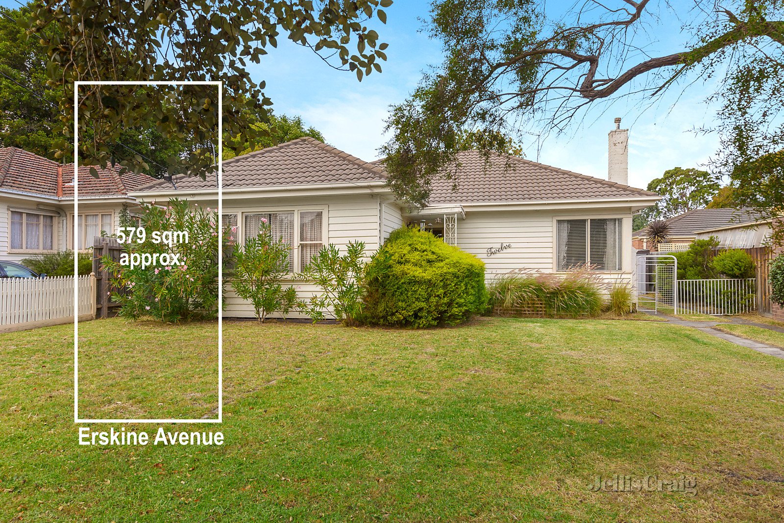 12 Erskine Avenue, Cheltenham image 1