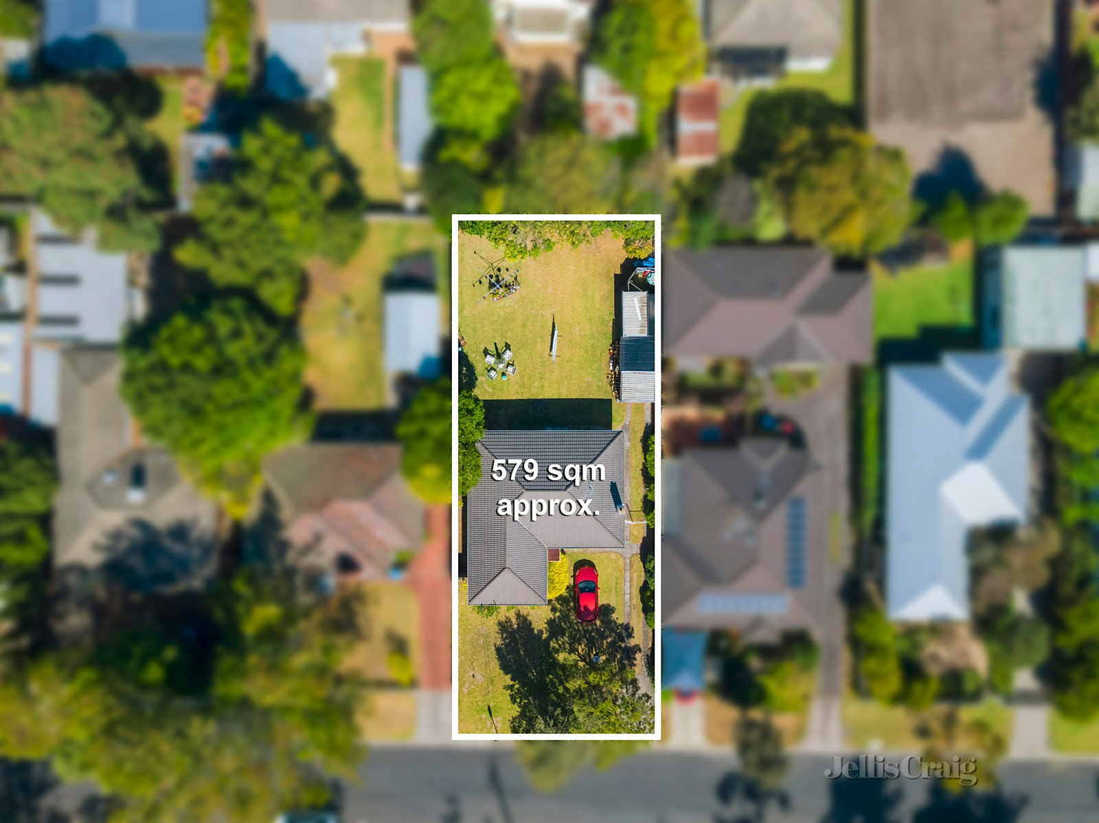 12 Erskine Avenue, Cheltenham image 2