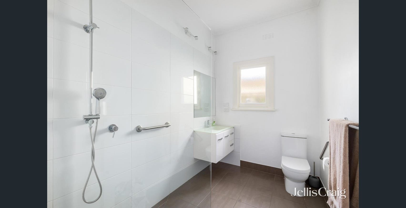 12 Evans Road, Kew image 8