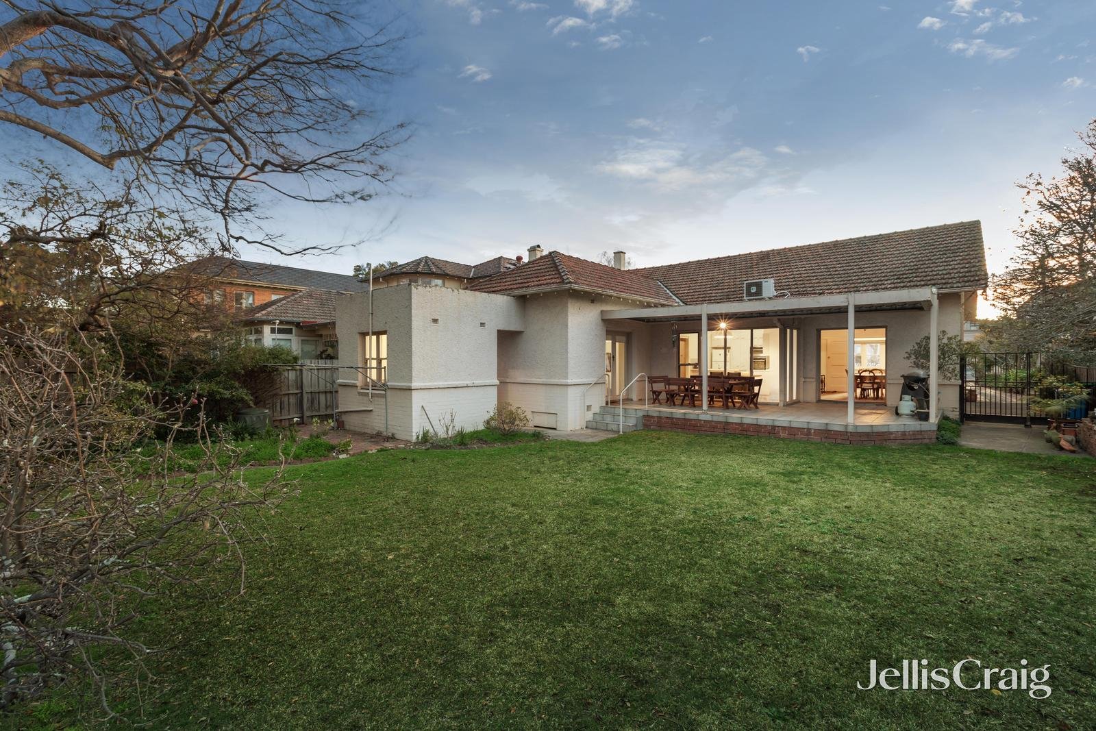 12 Evans Road, Kew image 14
