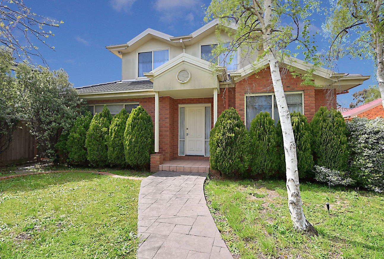 1/2 Evelyn Street, Glen&nbsp;Waverley image 1