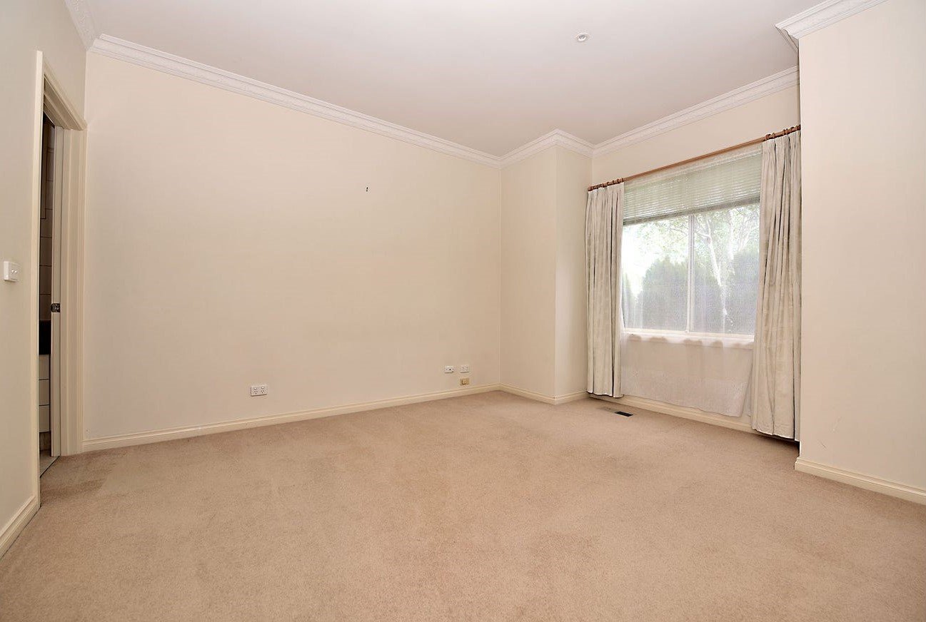 1/2 Evelyn Street, Glen&nbsp;Waverley image 5