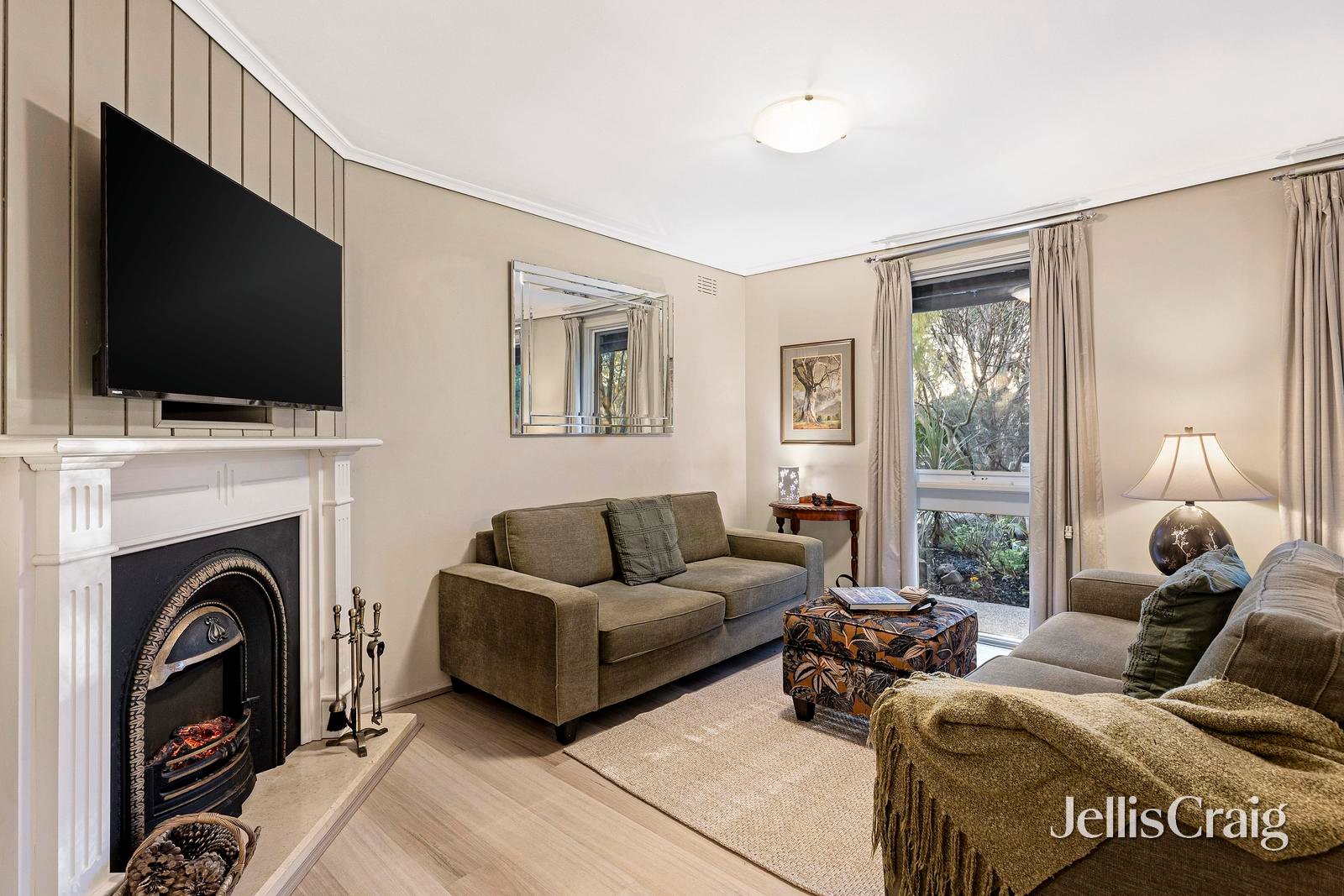 12 Fairbank Avenue, Heathmont image 3