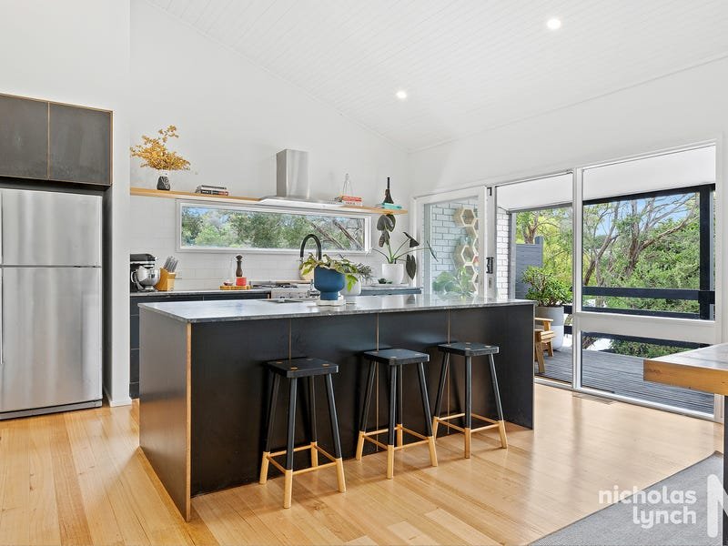 Property Gallery Thumbnail 4