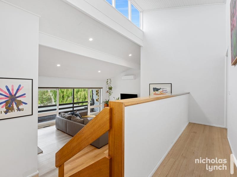 Property Gallery Thumbnail 8