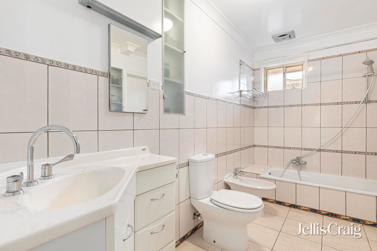 12 Falcon Court, Doncaster&nbsp;East image 6