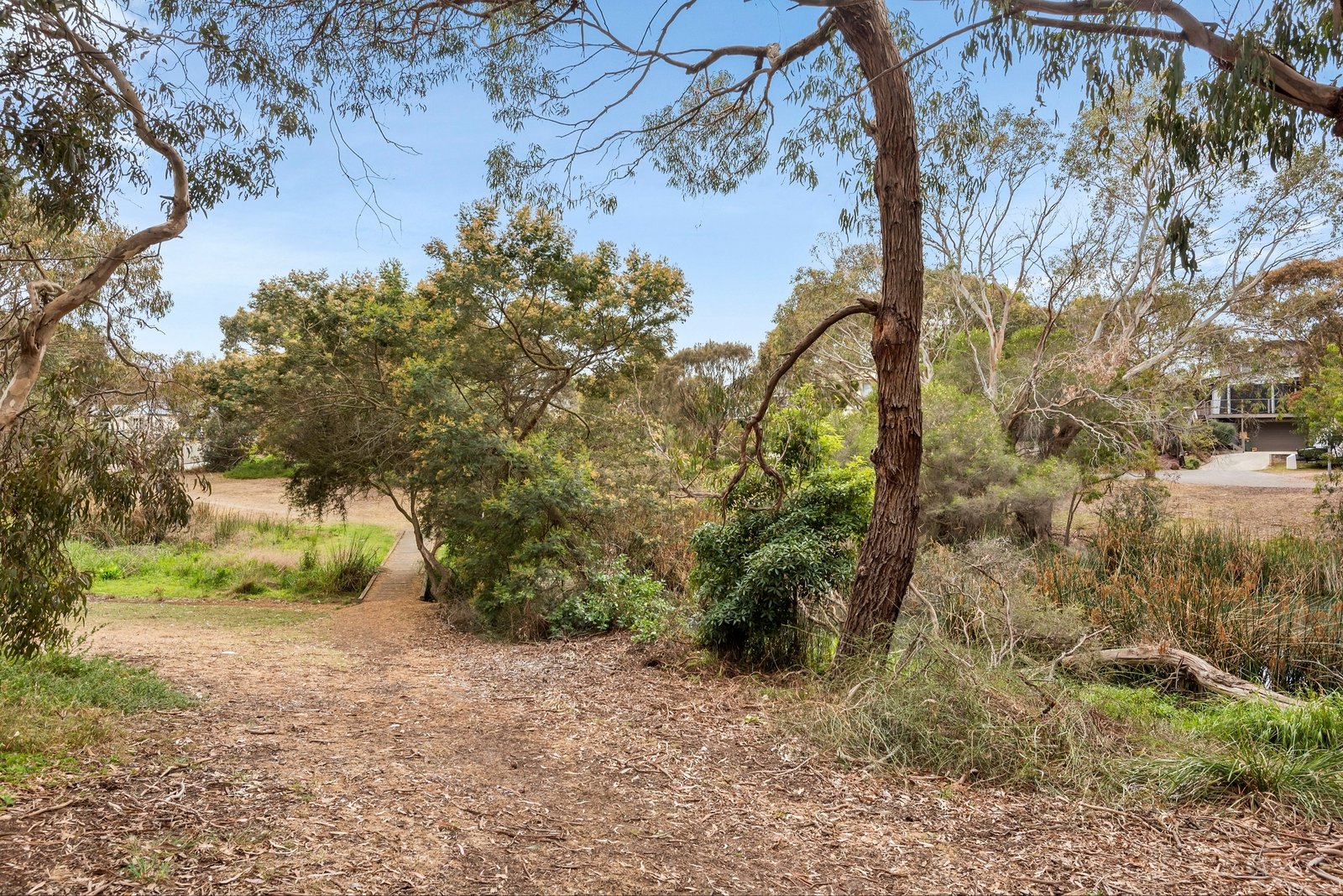 Property Gallery Thumbnail 3