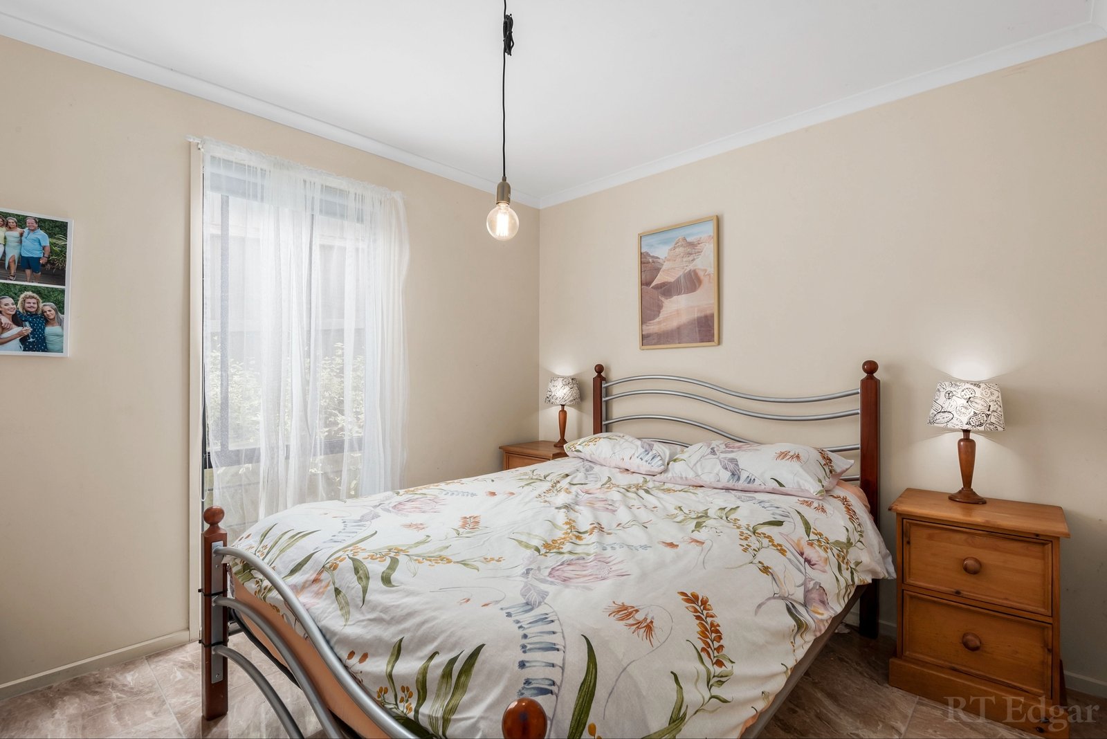 Property Gallery Thumbnail 8