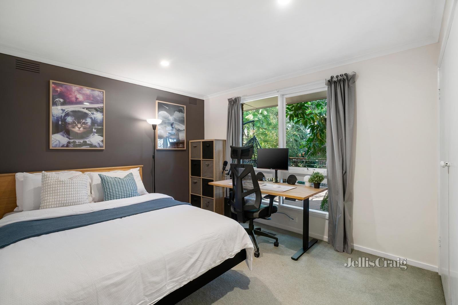 12 Gauntlet Avenue, Glen Waverley image 7