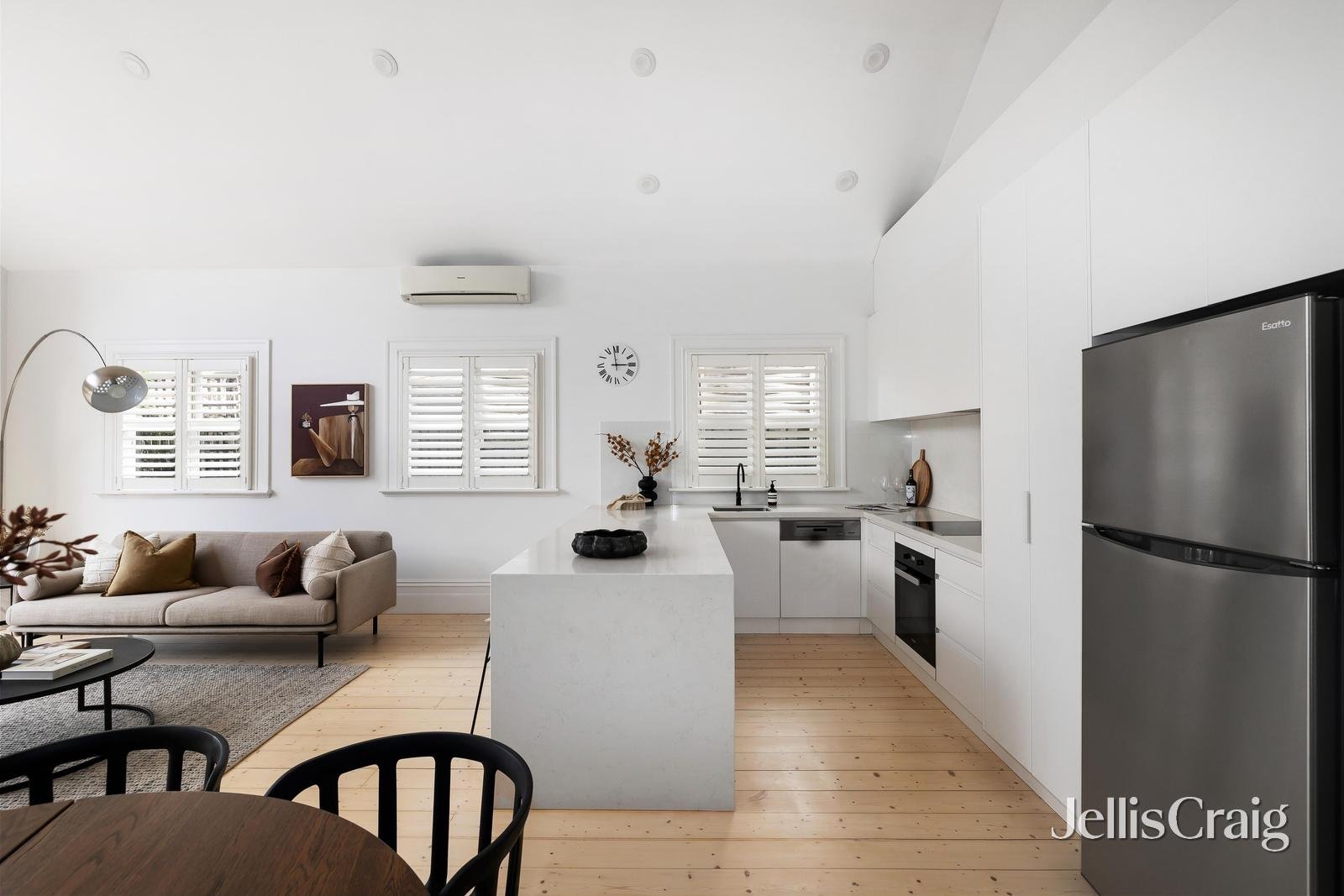 12 Gladstone Avenue, Armadale image 4