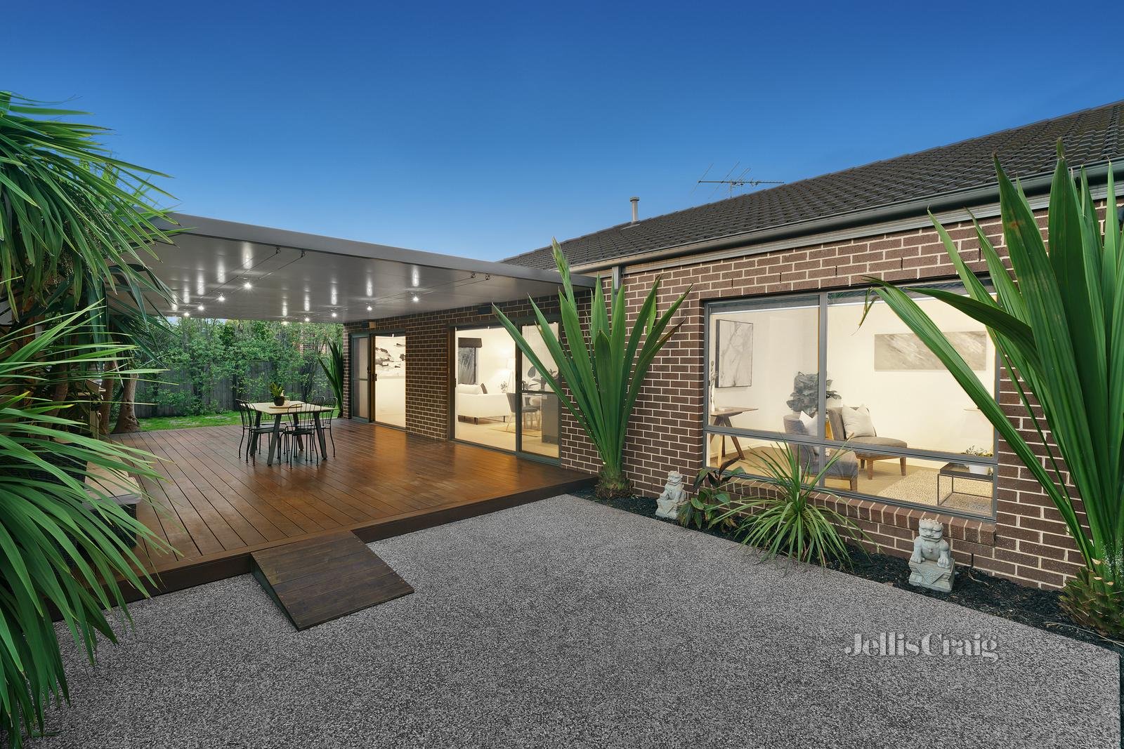 12 Glass Crescent, Doreen image 10