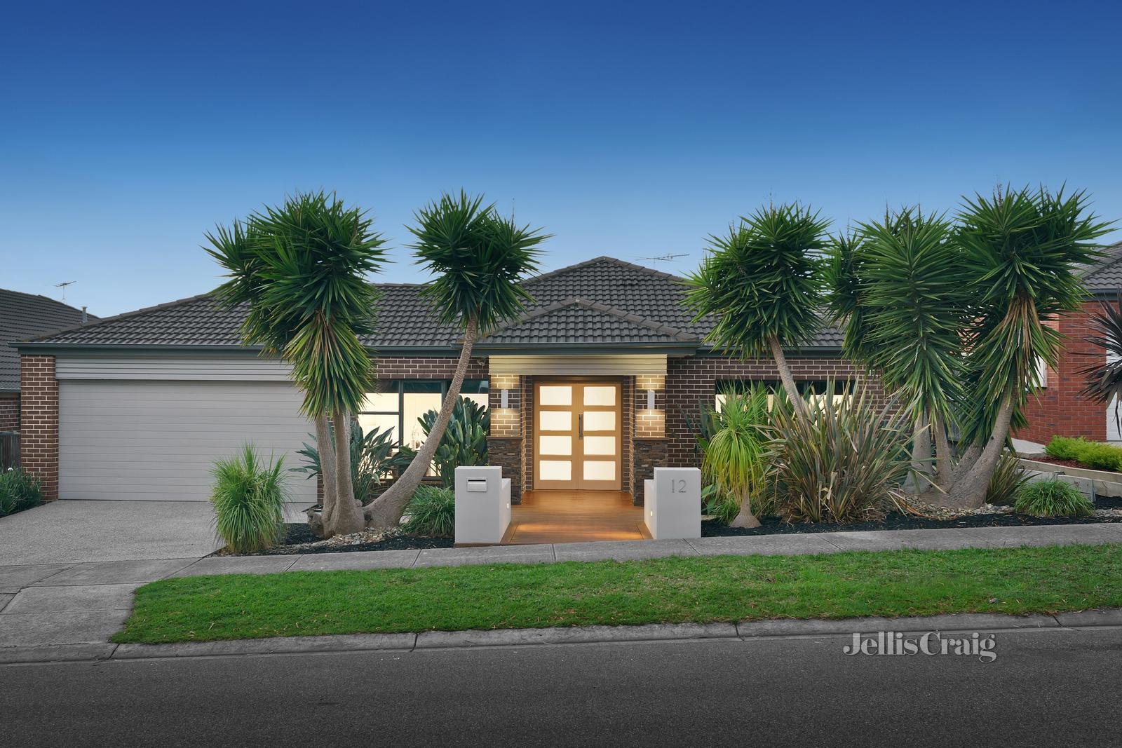 12 Glass Crescent, Doreen image 12