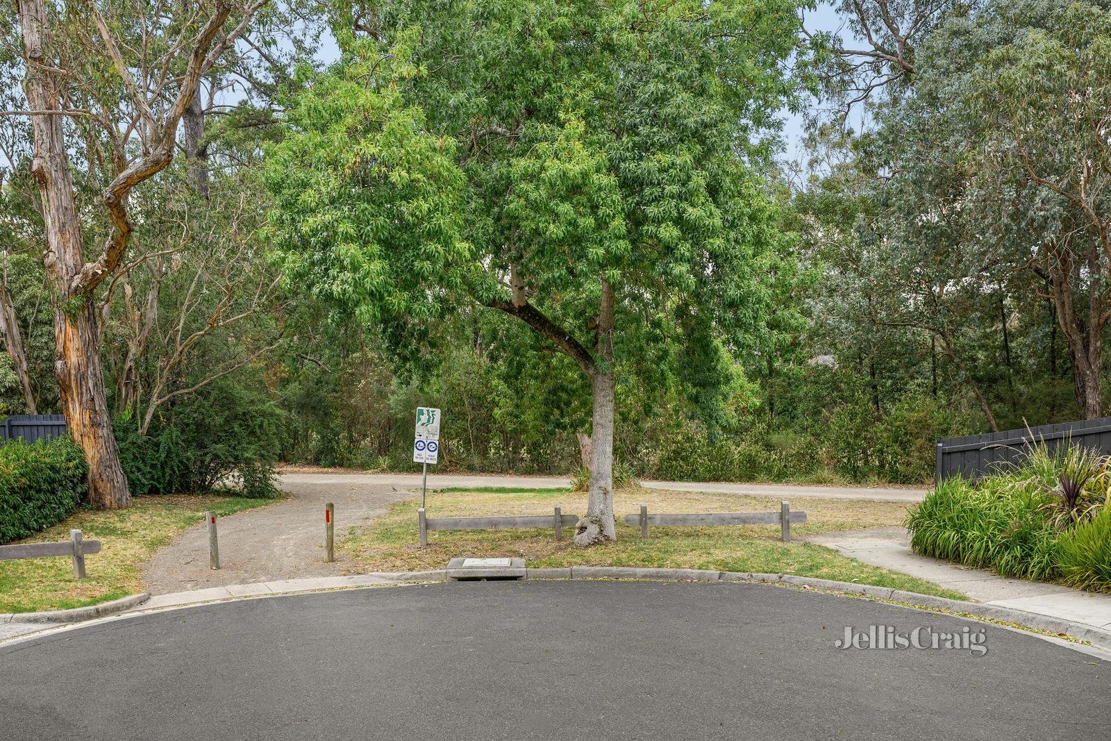 12 Glen Cairn Avenue, Ringwood image 20